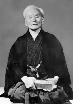 Maître Gichin Funakoshi